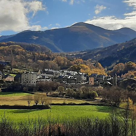 Bonic I Acollidor Triplex Amb Vistes Apartment Bohi Bagian luar foto