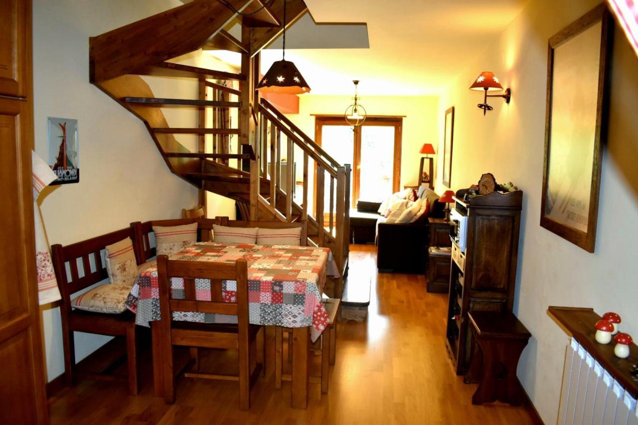 Bonic I Acollidor Triplex Amb Vistes Apartment Bohi Bagian luar foto
